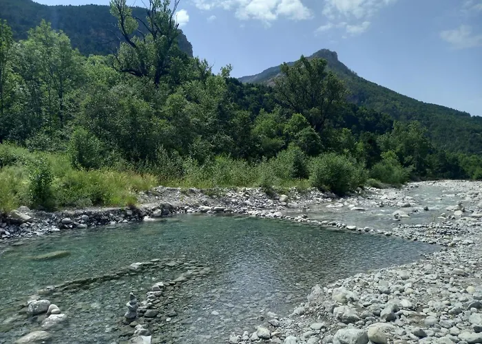 Eco Du Mandala A Holiday home Prads-Haute-Bleone